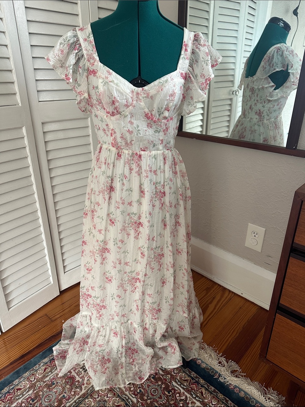 Altar’d State Floral sleeveless Dress